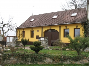 Chalupa s cyklostezkami v okolí - Ledenice, jižní Čechy