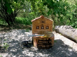Mažická blata a studánka s arteskou vodou
