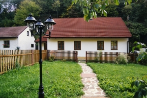 Chalupa Bránov - Luh na břehu Berounky - Křivoklátsko