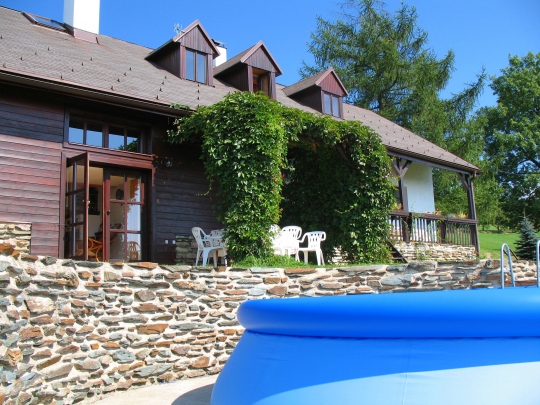 Chalupa Proseč pod Ještědem s venkovním bazénem - v Lužických horách