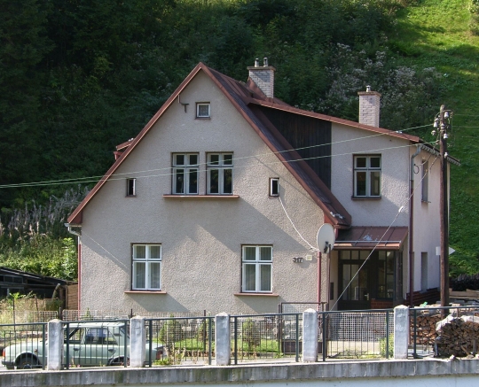 Chalupa Vrchlabí s venkovním bazénem a saunou - v Krkonoších