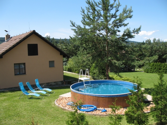 Chata Lipí s venkovním bazénem a zahradou - v Jižních Čechách